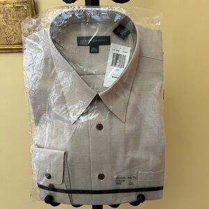 Men's dress shirt